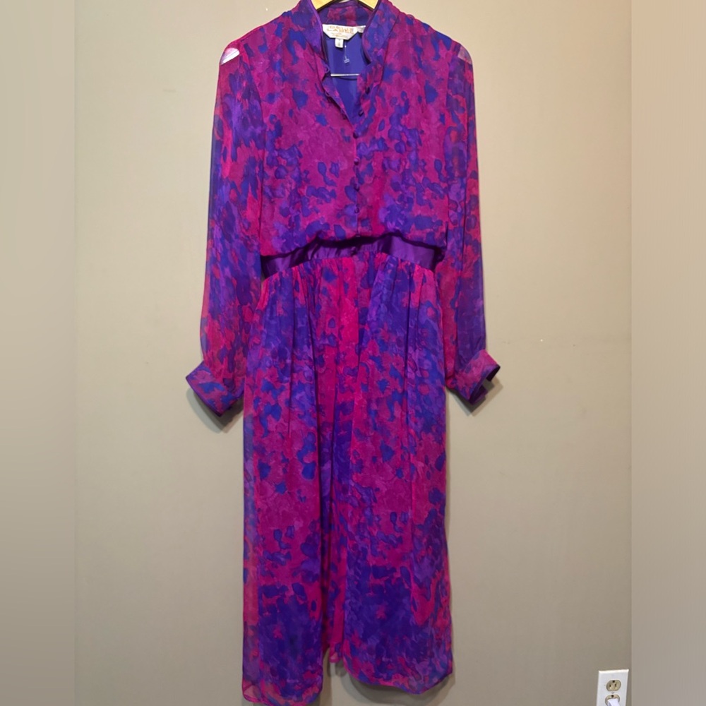 GOLD LABEL by TRICOVILLE London Vintage Vibrant Fuschia Purple Floral Dress